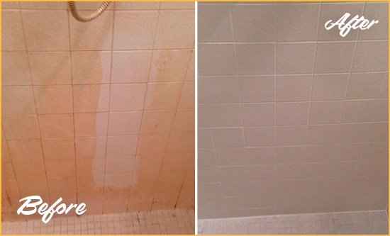 Before and After Picture of a Old Greenwich Porcelaine Shower Cleaned to Remove Soap Scum